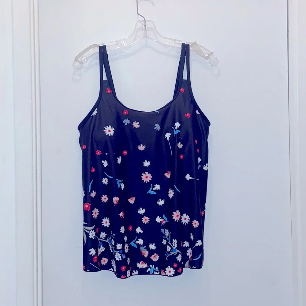 - New Woman’s swim tank black and floral size L adjustable